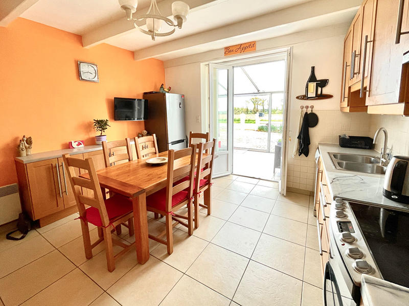 Maison - 146 m² - 6 pièces