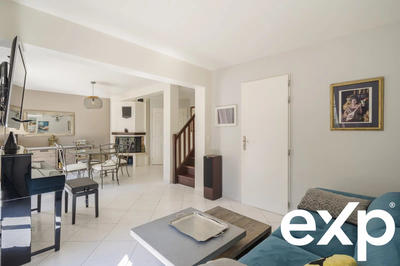 Maison - 92 m² - 5 pièces