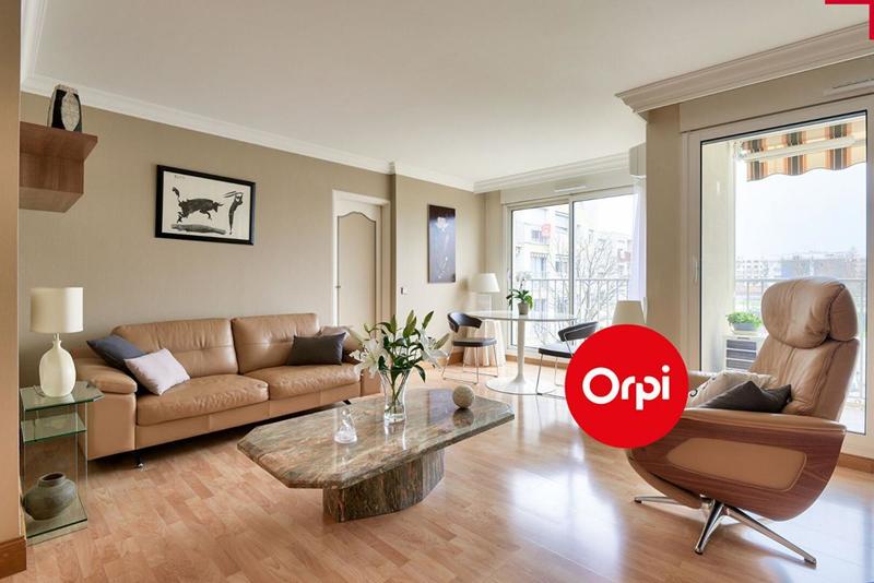 Appartement - 100 m² - 5 pièces