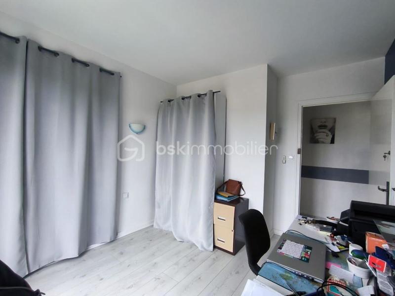 Maison - 196 m² - 9 pièces