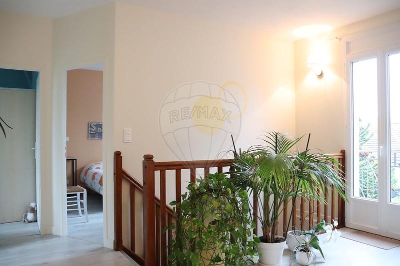 Maison - 144 m² - 6 pièces