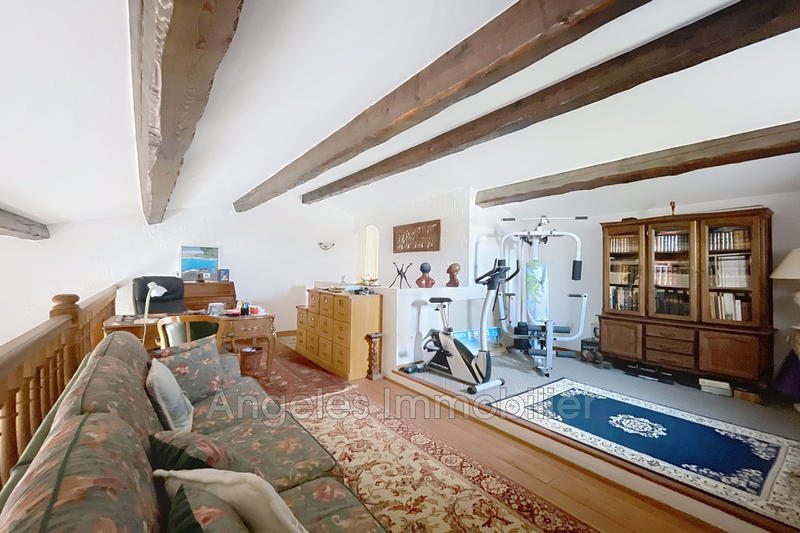 Villa - 189 m² - 6 pièces