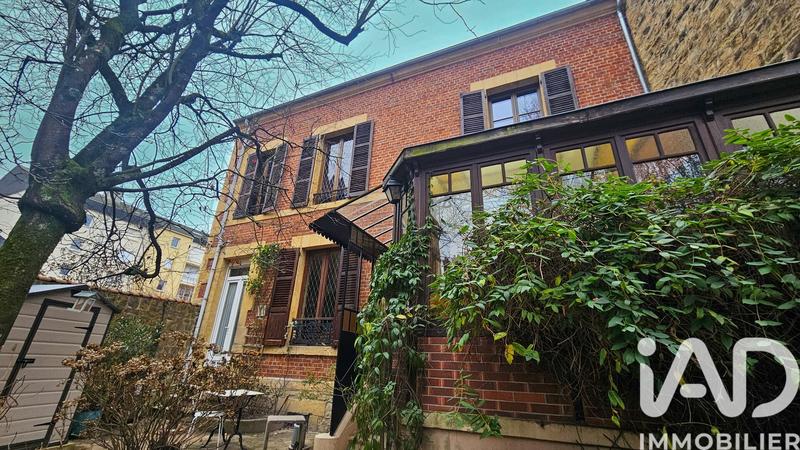 Maison de ville - 107 m² - 4 pièces