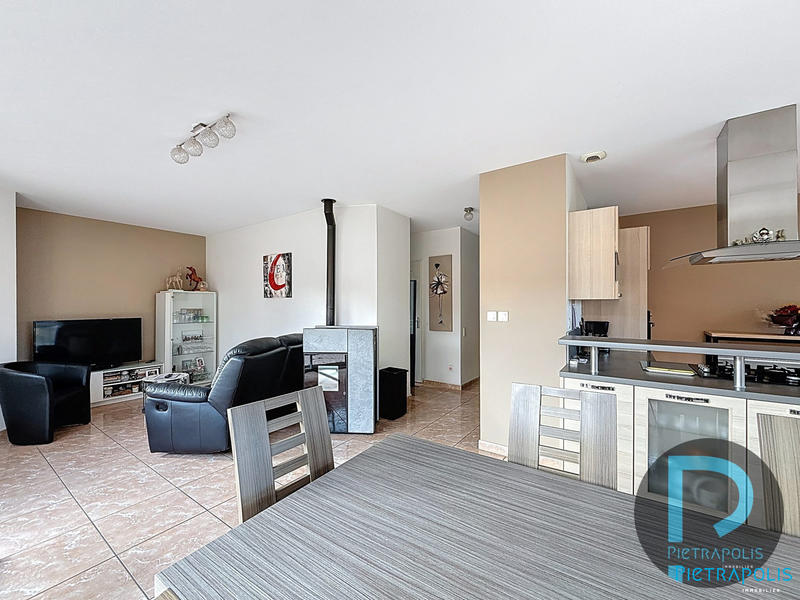 Maison - 97 m² - 4 pièces