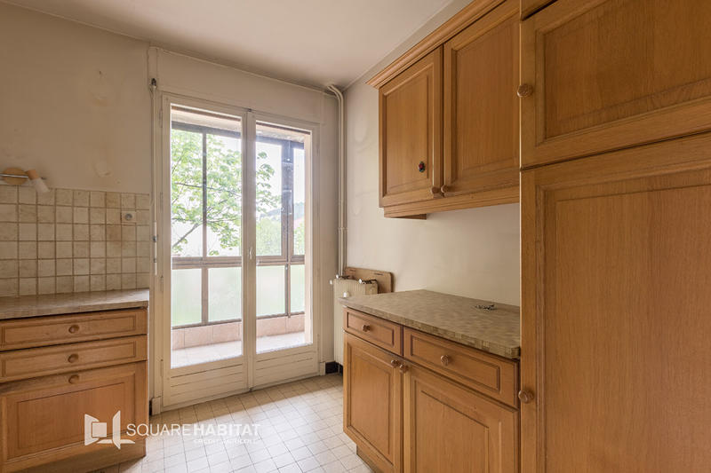 Appartement - 84 m² - 4 pièces