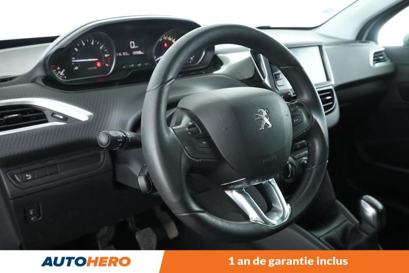 Peugeot 208 1.2 PureTech Style 5p 82 ch