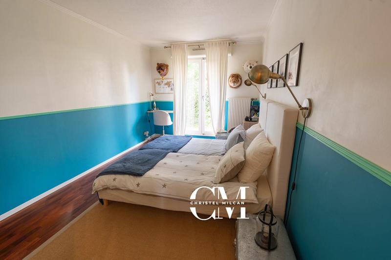 Appartement - 101 m² - 5 pièces