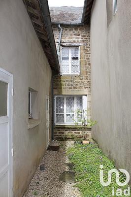 Maison - 98 m² - 5 pièces