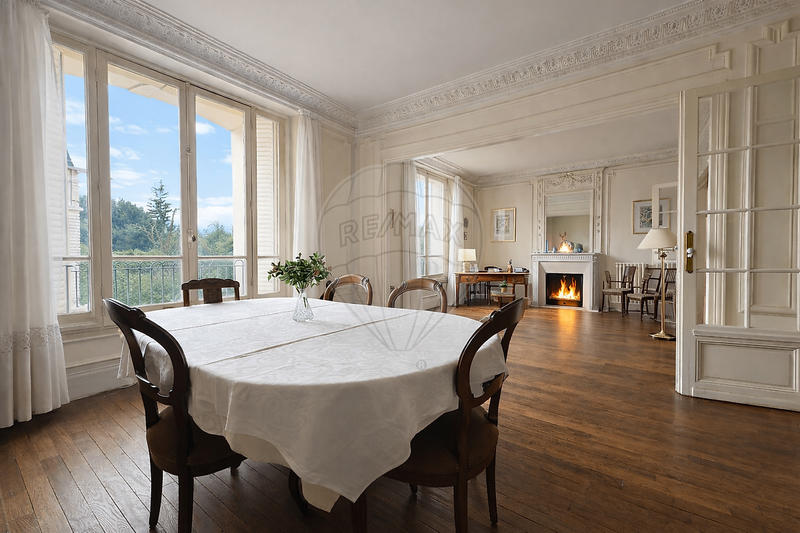 Appartement - 112 m² - 5 pièces