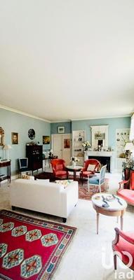 Maison de ville - 260 m² - 8 pièces