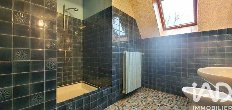 Maison - 168 m² - 7 pièces