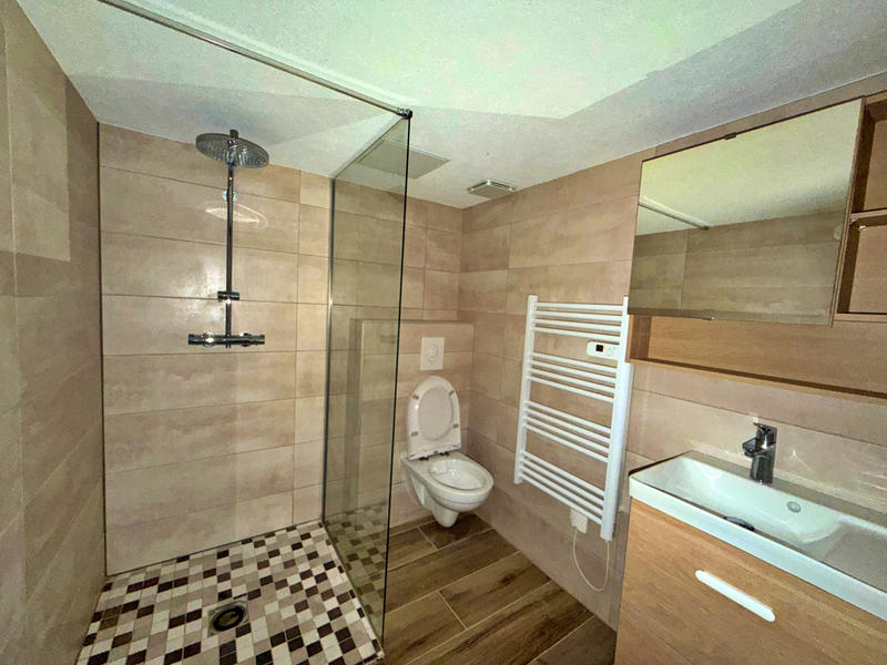 Loft - 104 m² - 4 pièces