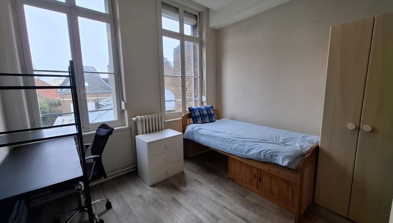 Appartement - 84 m² - 5 pièces