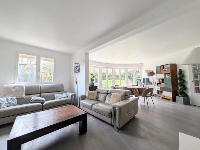 Maison - 153 m² - 6 pièces