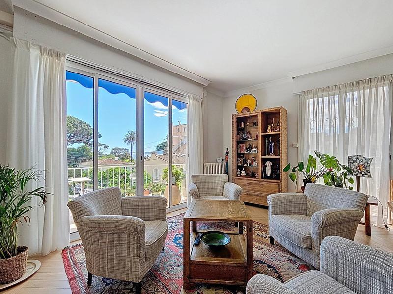 Appartement - 81 m² - 3 pièces