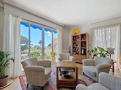 Appartement - 81 m² - 3 pièces