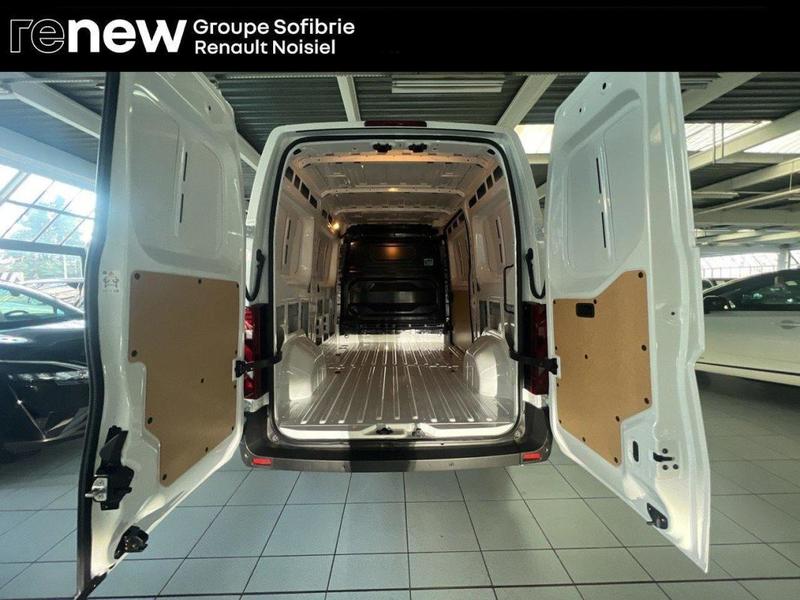 Nissan Interstar Fourgon 3t5 L2h2 2.0 Dci 130 n-Connecta