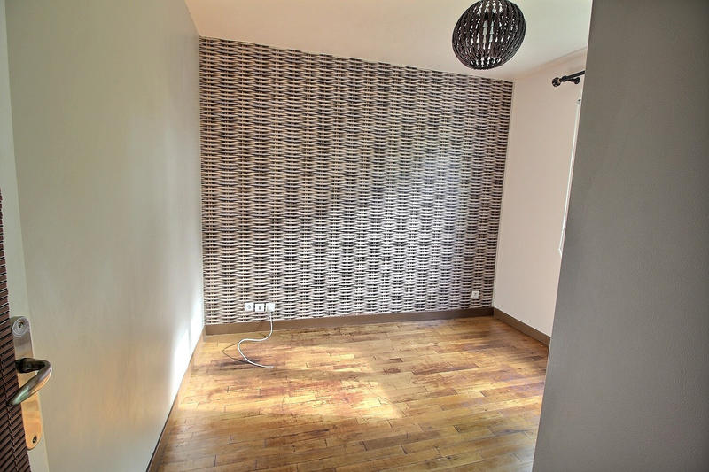 Maison - 81 m² - 4 pièces