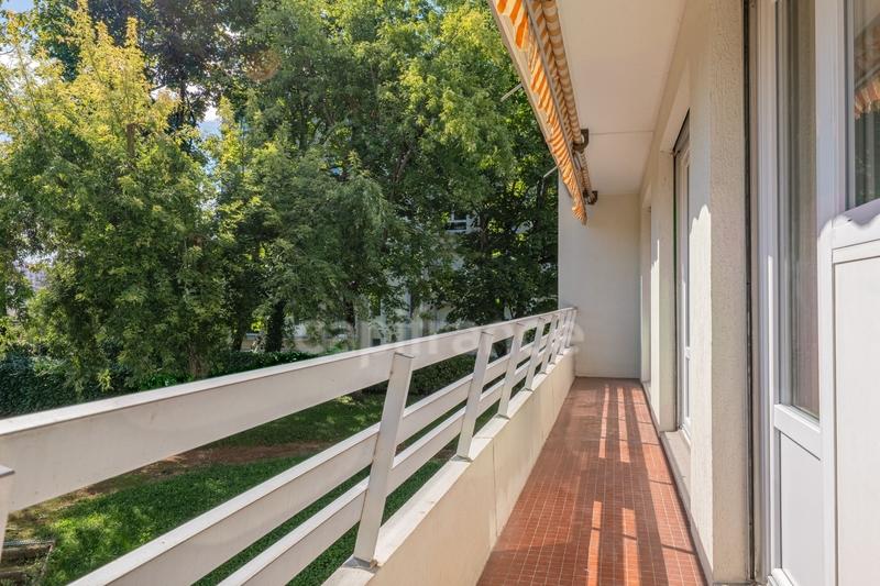 Appartement bourgeois - 120 m² - 5 pièces