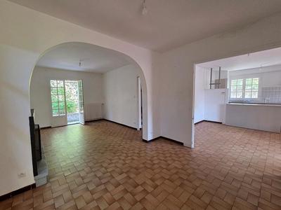 Maison - 130 m² - 7 pièces