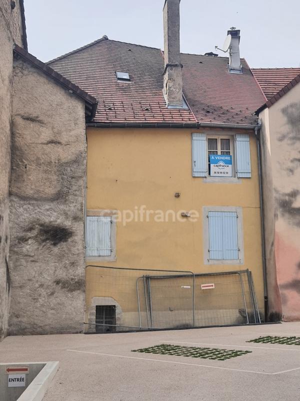 Maison - 106 m² - 4 pièces