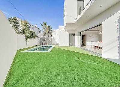 Maison - 170 m² - 5 pièces