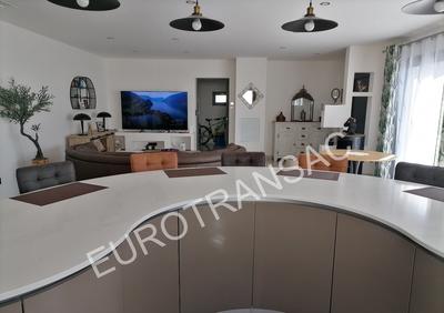 Villa - 124 m² - 4 pièces