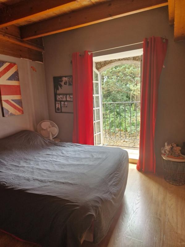 Maison - 465 m² - 15 pièces