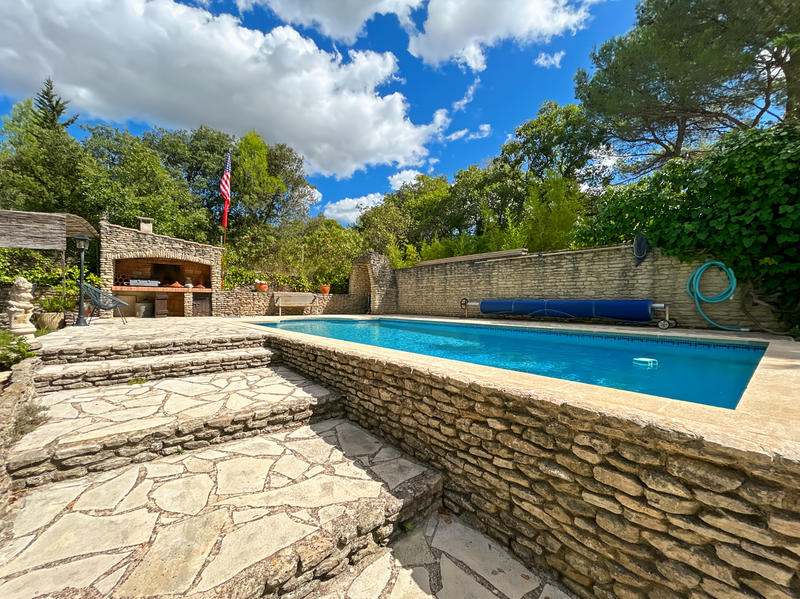 Maison - 180 m² - 6 pièces