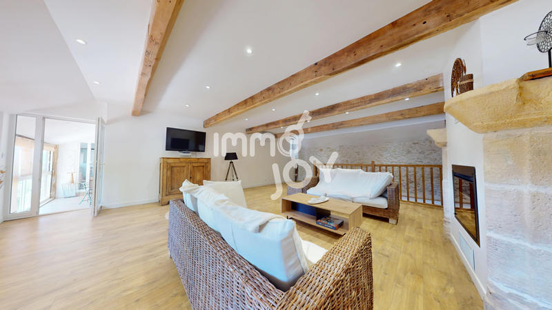 Maison - 175 m² - 5 pièces