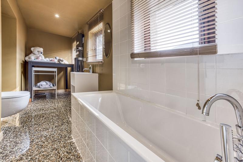 Maison - 153 m² - 6 pièces