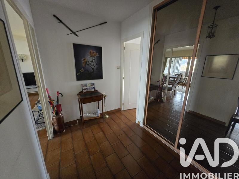 Appartement - 100 m² - 4 pièces