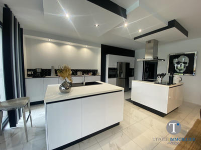 Maison contemporaine - 169 m² - 6 pièces