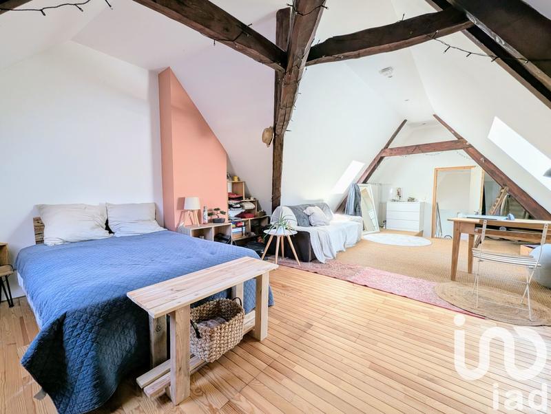 Maison - 201 m² - 7 pièces