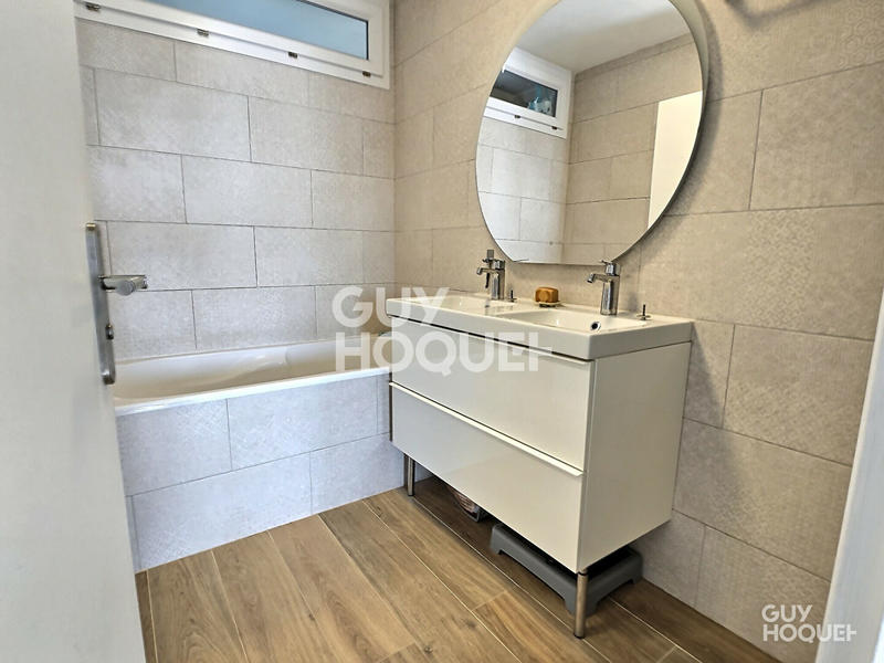 Appartement - 77 m² - 4 pièces