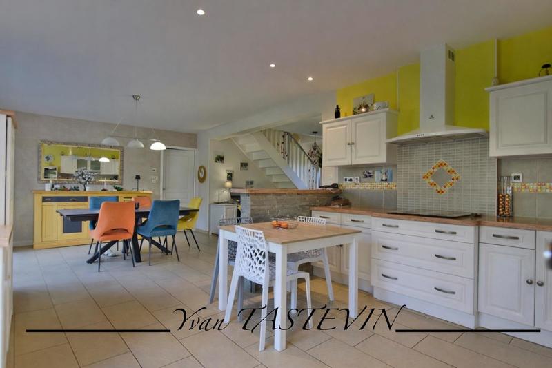 Maison contemporaine - 117 m² - 5 pièces