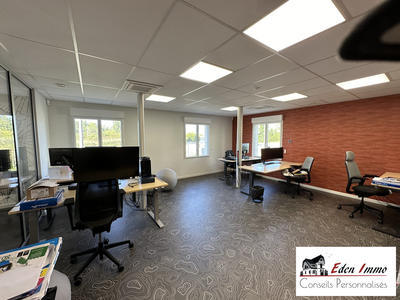 Bureau - 321 m²