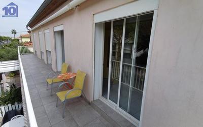 Appartement - 185 m² - 6 pièces