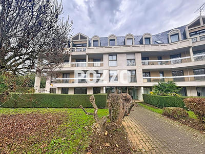 Appartement - 84 m² - 4 pièces