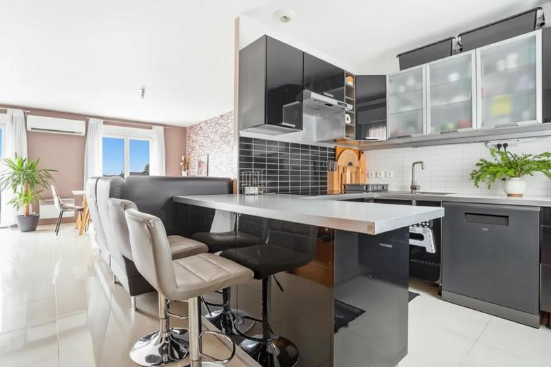 Maison - 119 m² - 5 pièces