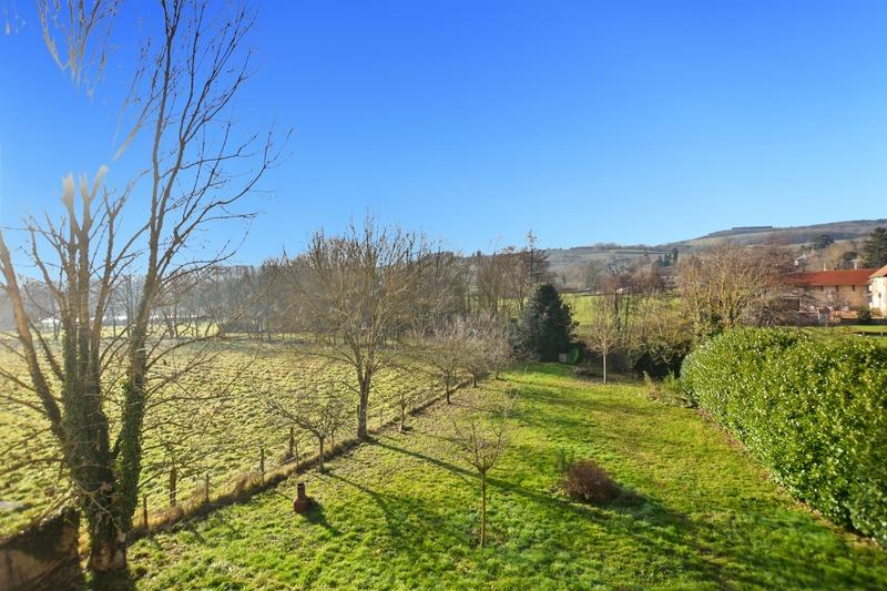 Maison - 155 m² - 5 pièces