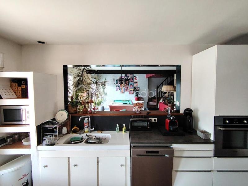 Maison - 206 m² - 6 pièces