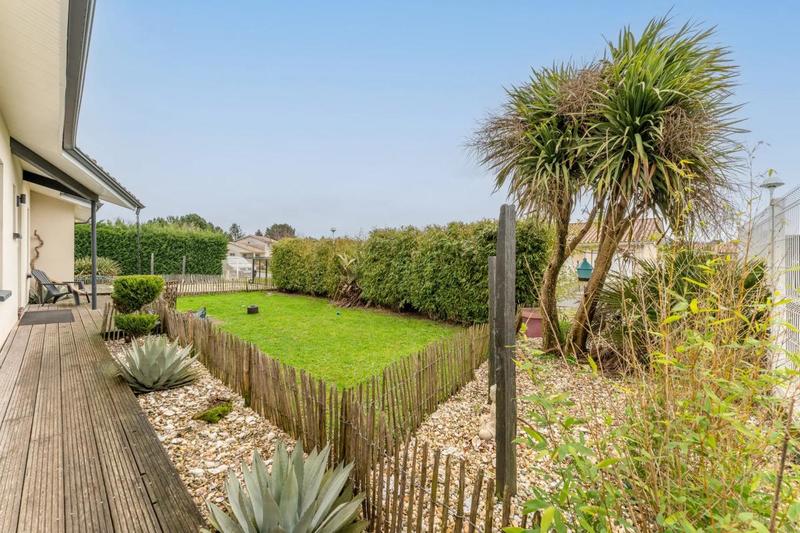 Maison - 151 m² - 5 pièces