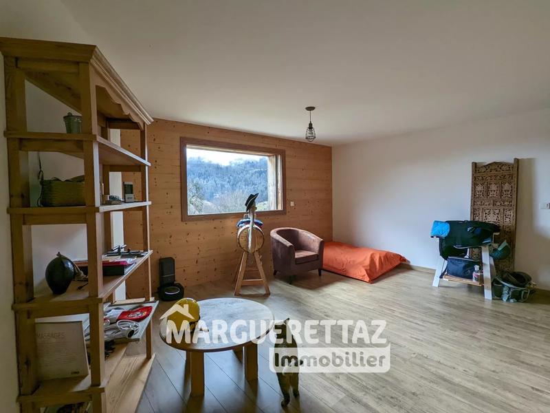 Maison de village - 188 m² - 6 pièces