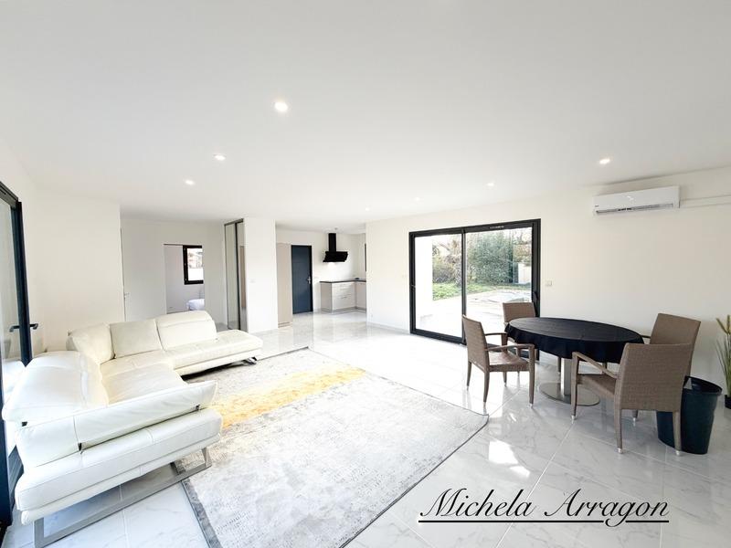 Maison - 115 m² - 4 pièces