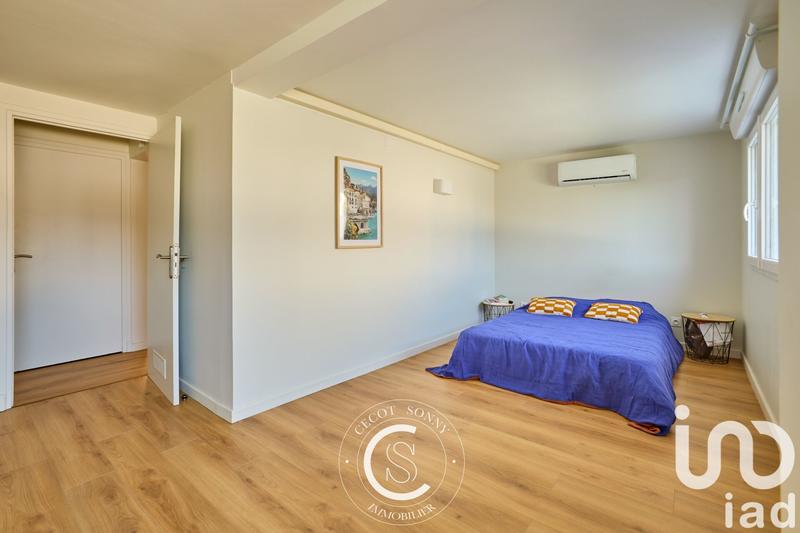 Maison - 137 m² - 5 pièces