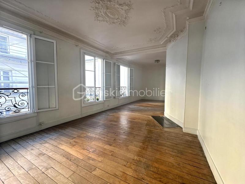 Appartement - 81 m² - 3 pièces