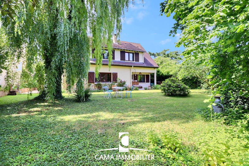 Maison - 170 m² - 7 pièces