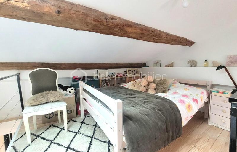 Loft - 62 m² - 3 pièces