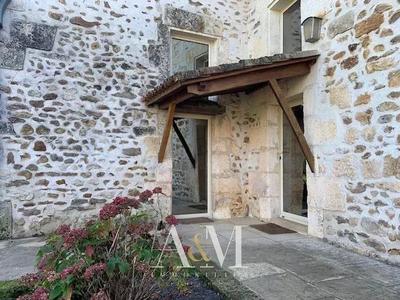 Maison de village - 133 m² - 4 pièces